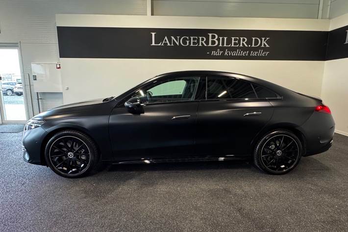 Sort Mercedes CLA250+ fra 2026