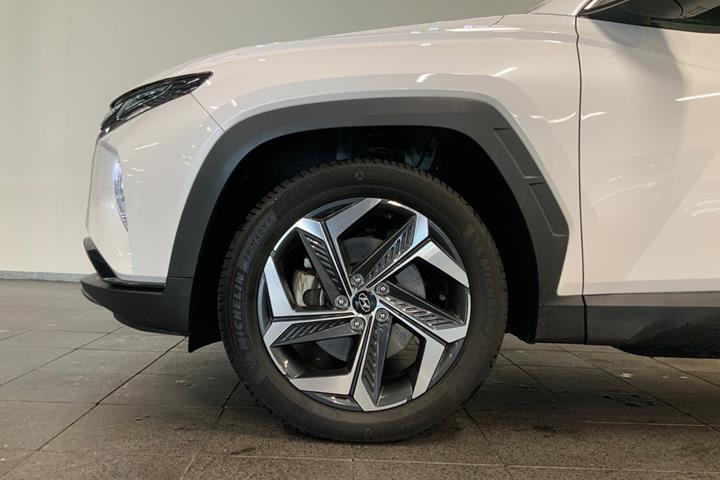 Hvid Hyundai Tucson fra 2024