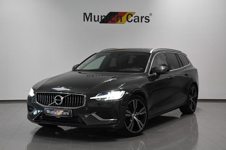 undefined Volvo V60 fra 2021 set udefra