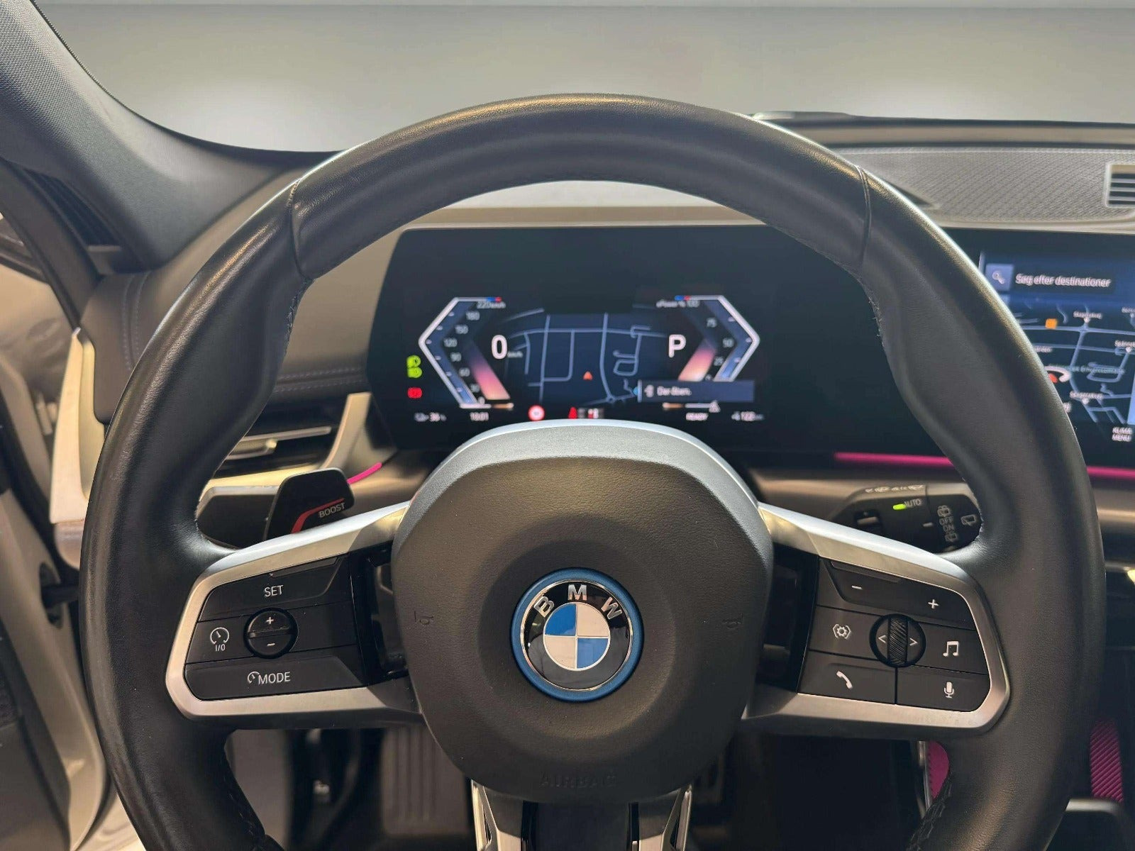 Hvid BMW iX1 fra 2023