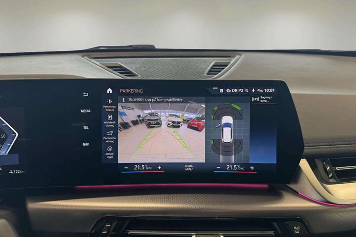 Hvid BMW iX1 fra 2023