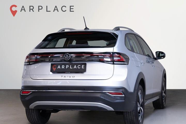 Sølv VW Taigo fra 2023
