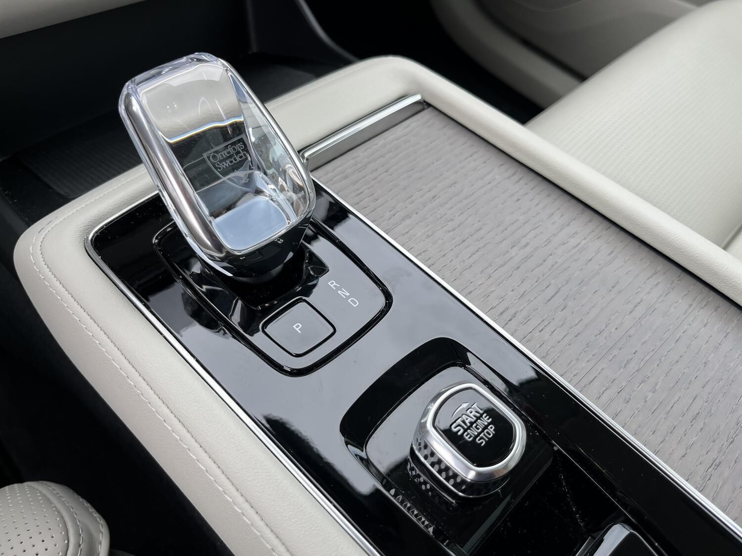 Blå Volvo XC90 fra 2026