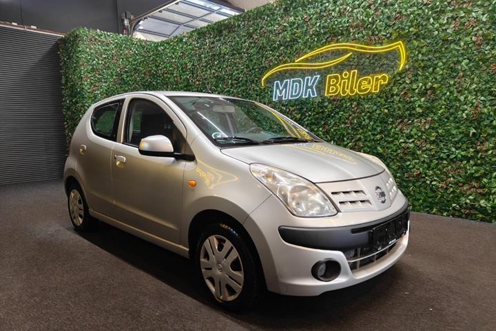 undefined Nissan Pixo fra 2009 set udefra