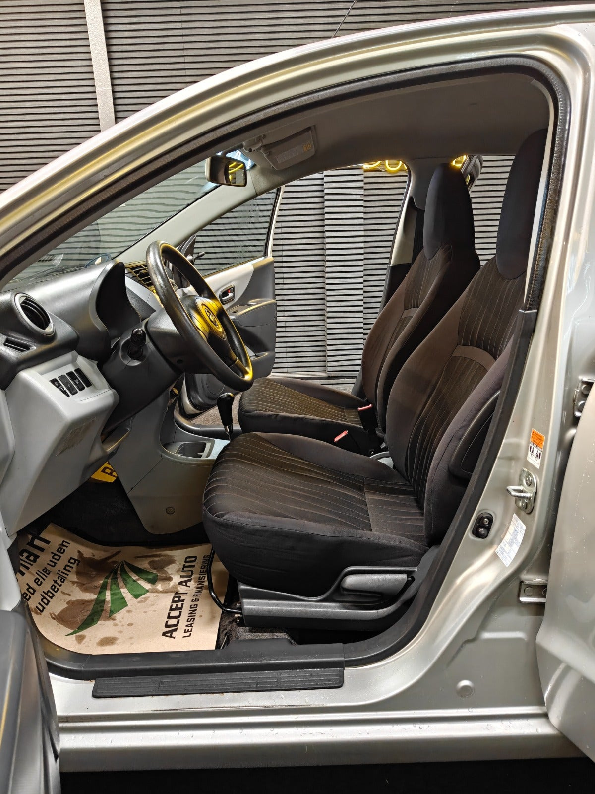 undefined Nissan Pixo fra 2009 set indefra
