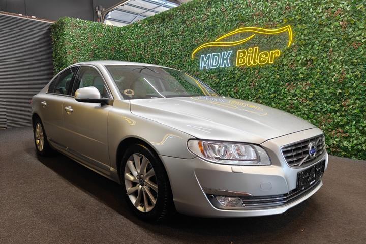undefined Volvo S80 fra 2016 set udefra