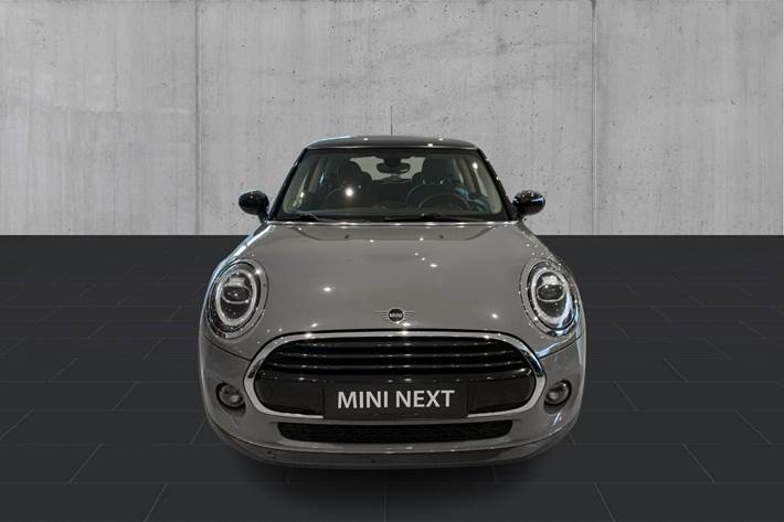 Grå Mini Cooper fra 2020