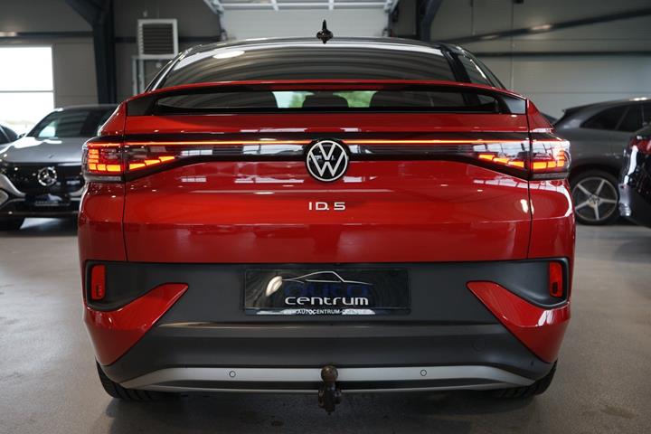 Rød VW ID.5 fra 2023