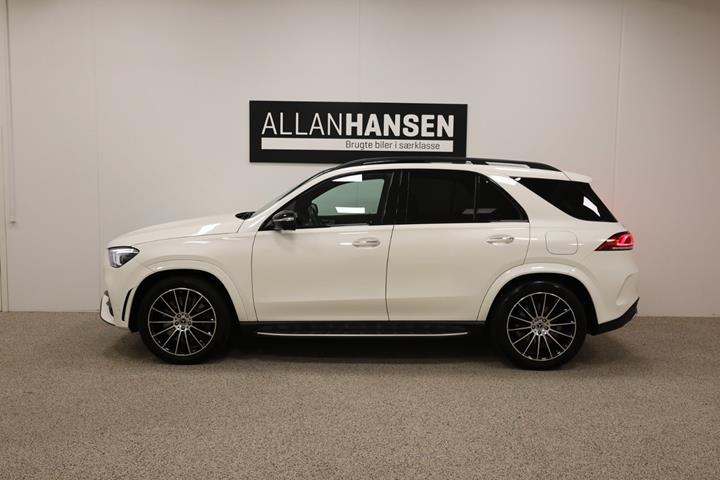 Hvid Mercedes GLE350 de fra 2023