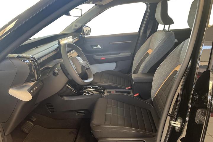 Sort Citroën e-C3 Aircross fra 2026