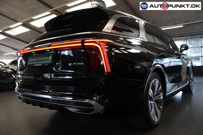 Sort Hongqi E-HS9 fra 2024