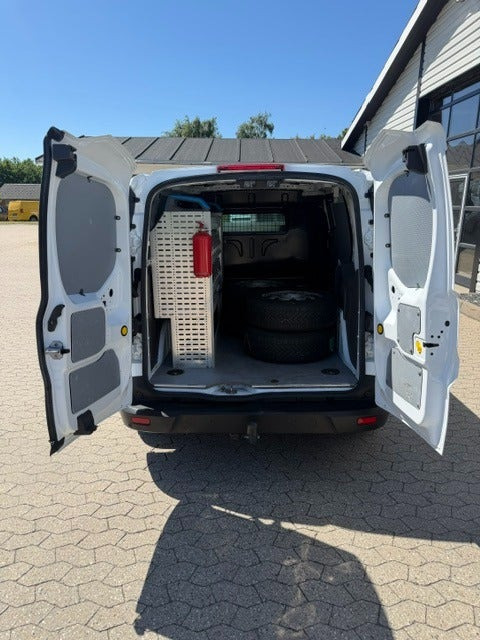Hvid Ford Transit Connect fra 2018