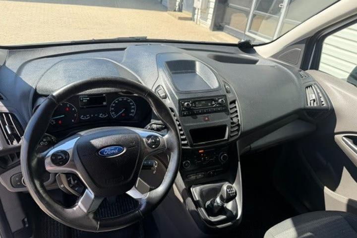 Hvid Ford Transit Connect fra 2018