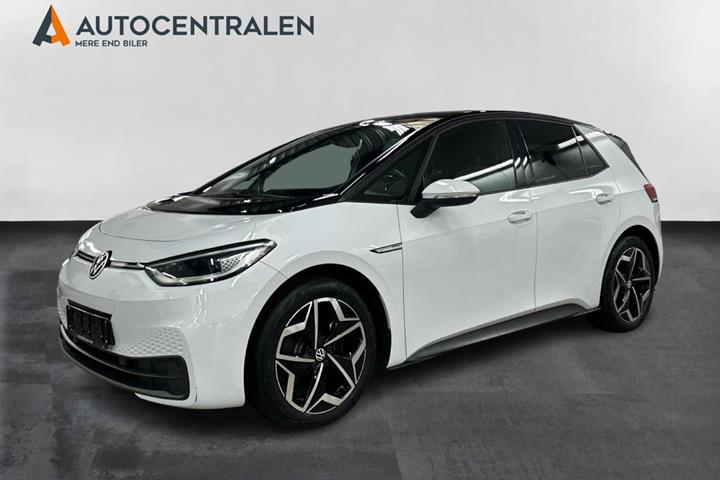 Hvid VW ID.3 fra 2021 set udefra