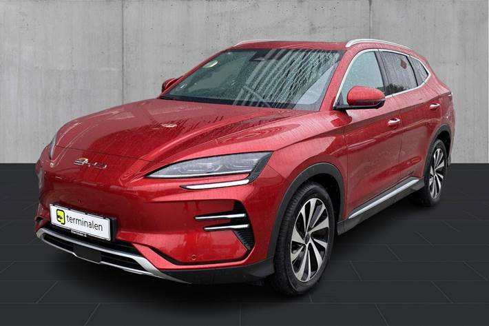 Rød BYD Seal U fra 2024