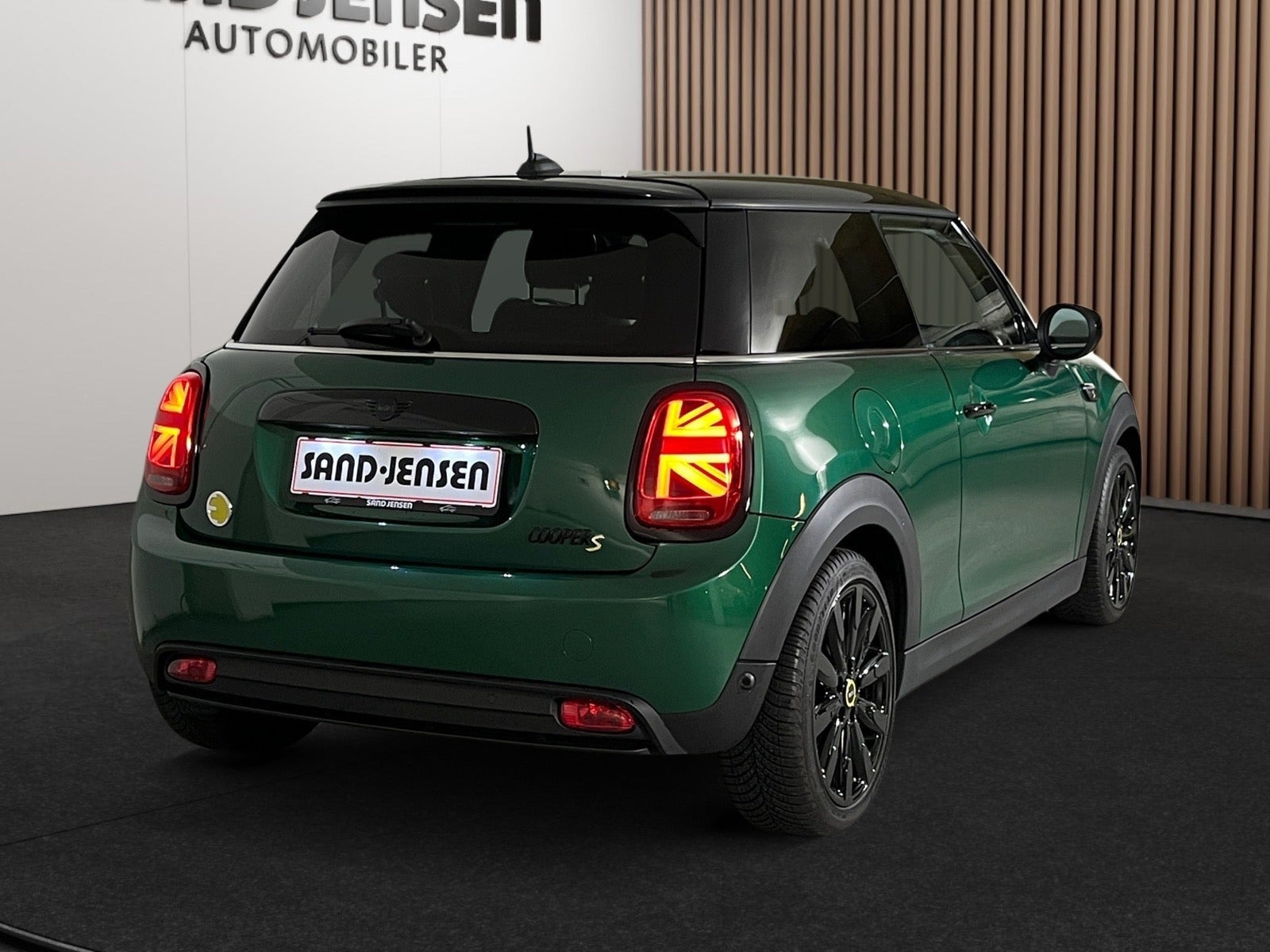 Grøn Mini Cooper SE fra 2021