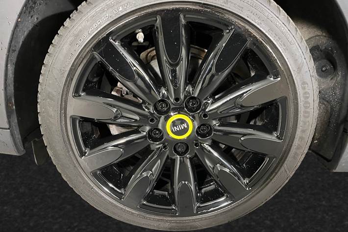 Grøn Mini Cooper SE fra 2021