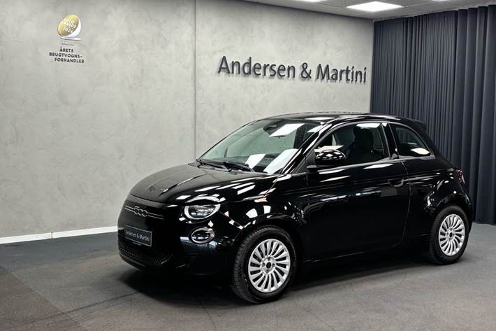 Sort Fiat 500e fra 2023