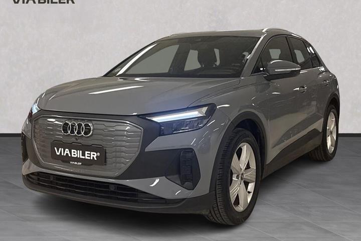 Grå Audi Q4 fra 2022 set udefra