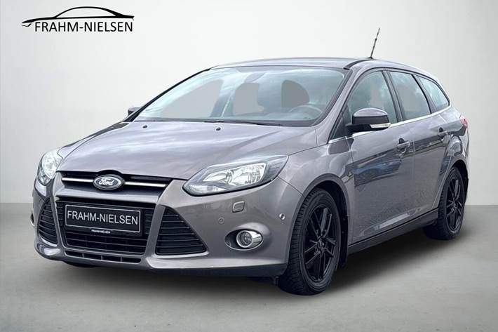 Grå Ford Focus fra 2011