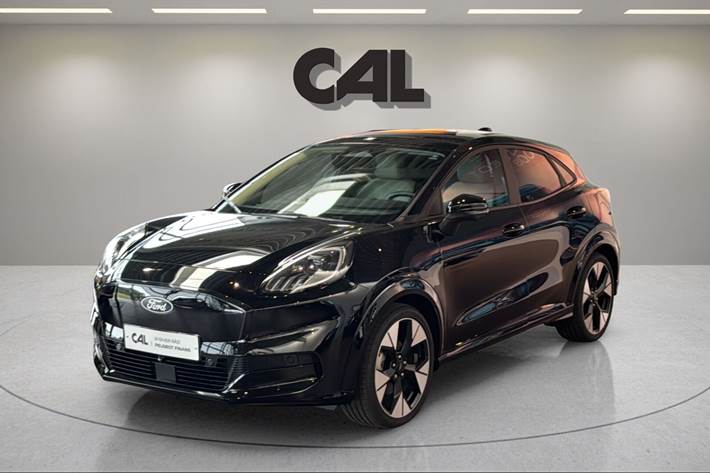Sort Ford Puma Gen-E fra 2025