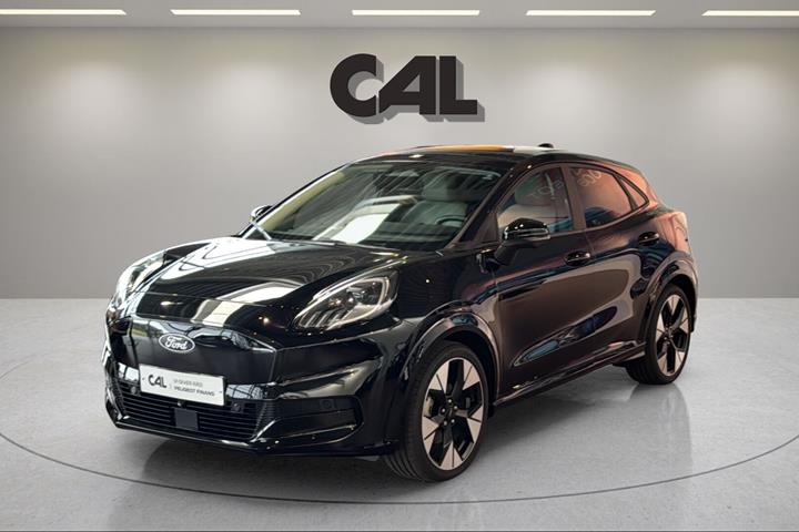 Sort Ford Puma Gen-E fra 2025 set udefra