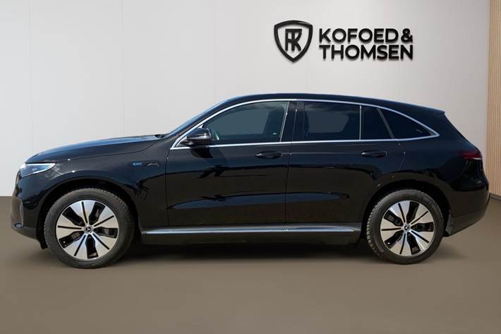 Sort Mercedes EQC 400 fra 2022