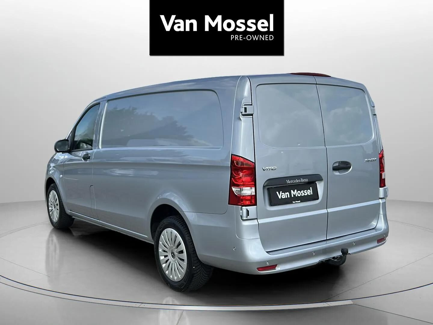 Sølv Mercedes Vito fra 2025