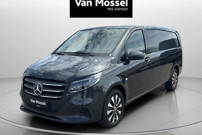 Grå Mercedes Vito fra 2025