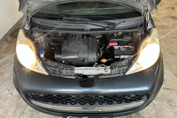undefined Peugeot 107 fra 2009