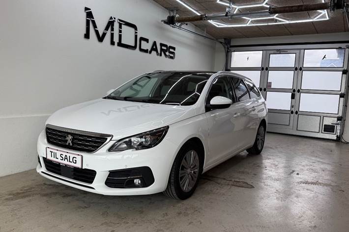 Hvid Peugeot 308 fra 2017