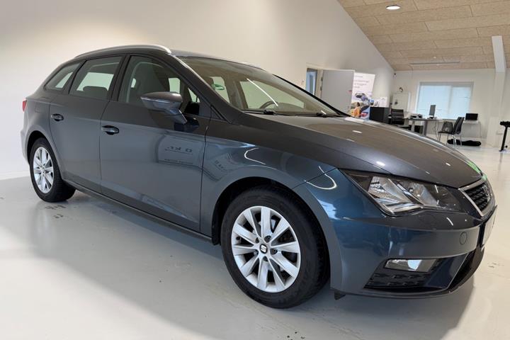 Grå Seat Leon fra 2020