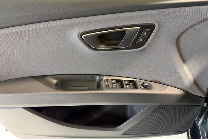 Grå Seat Leon fra 2020