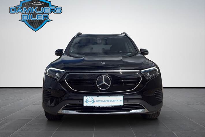 Sort Mercedes EQB300 fra 2023