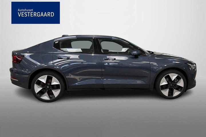 Blå Polestar 2 fra 2023