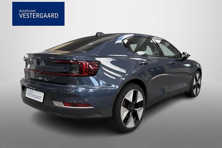 Blå Polestar 2 fra 2023