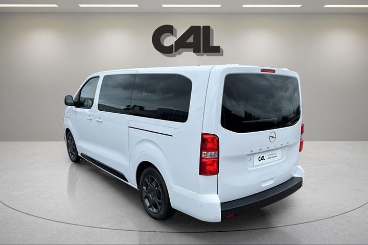 Hvid Opel Zafira-e Life fra 2026