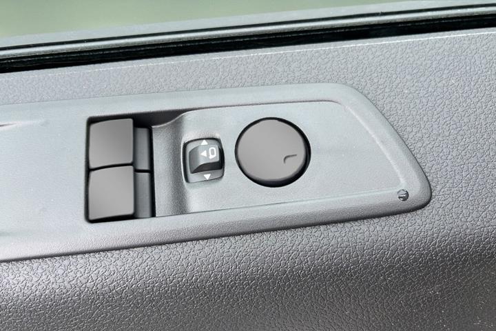 Hvid Opel Zafira-e Life fra 2026