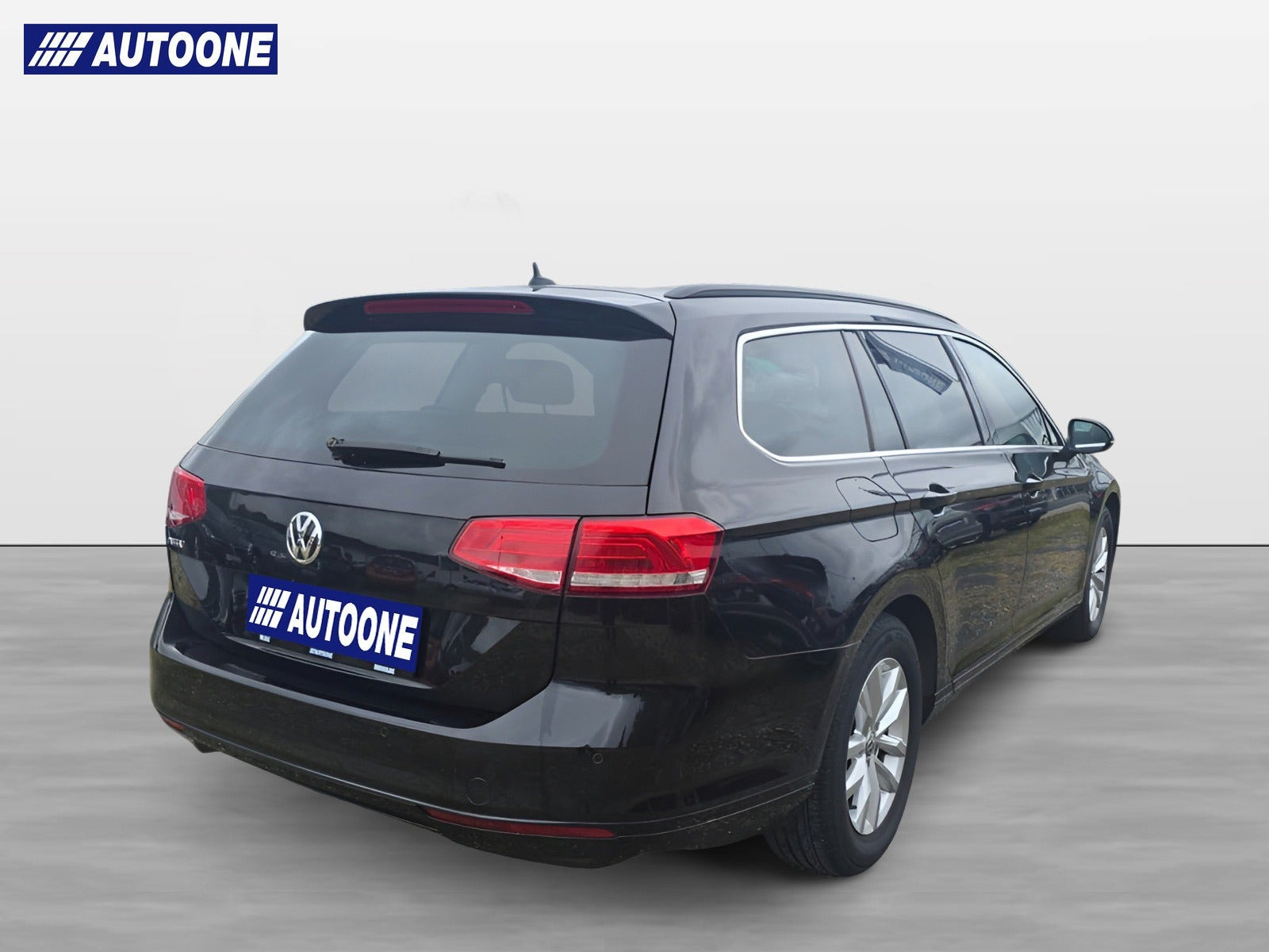 Sort VW Passat fra 2018