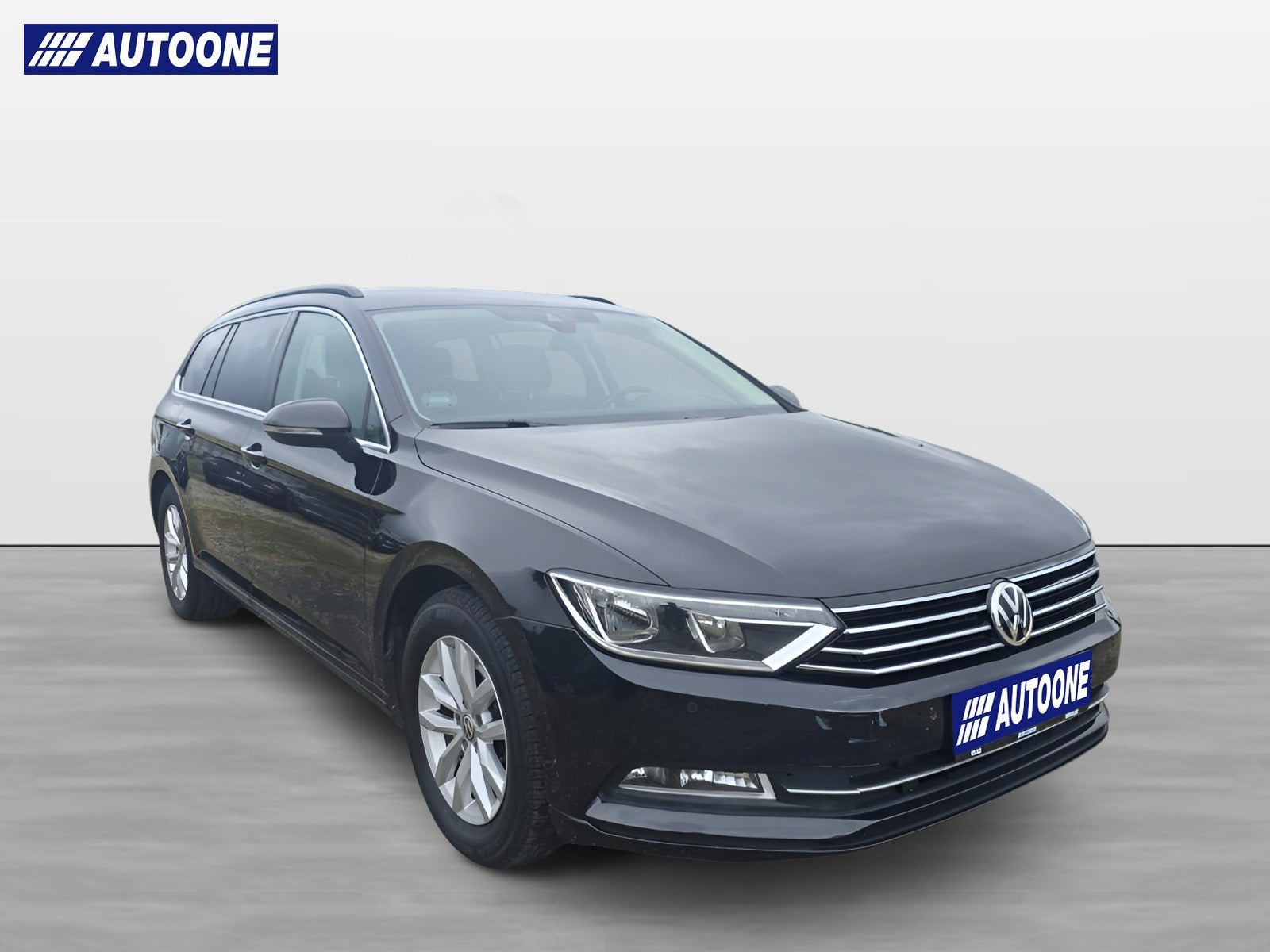 Sort VW Passat fra 2018