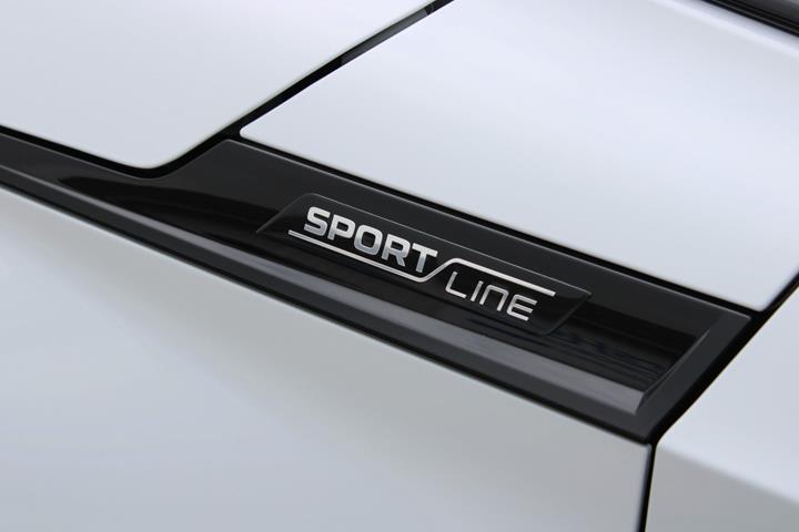 Hvid Skoda Enyaq fra 2022