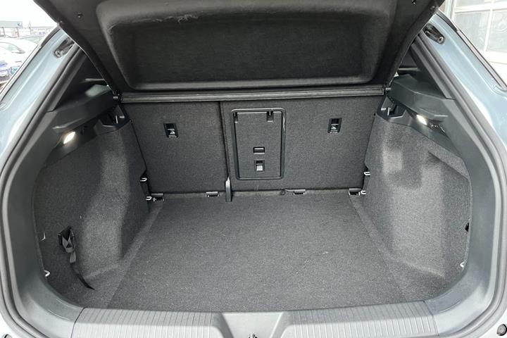 Hvid VW ID.4 fra 2025