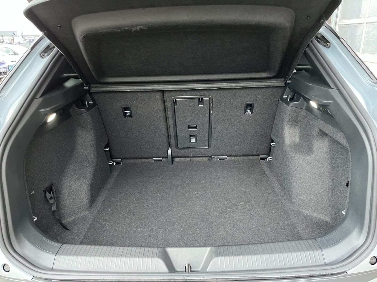 Sølv VW ID.4 fra 2025