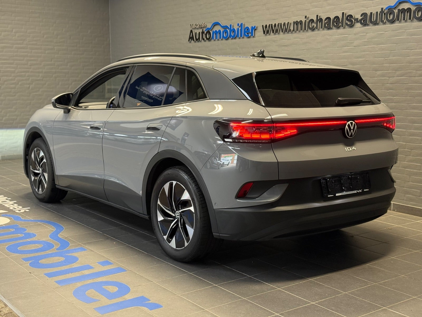 Grå VW ID.4 fra 2025