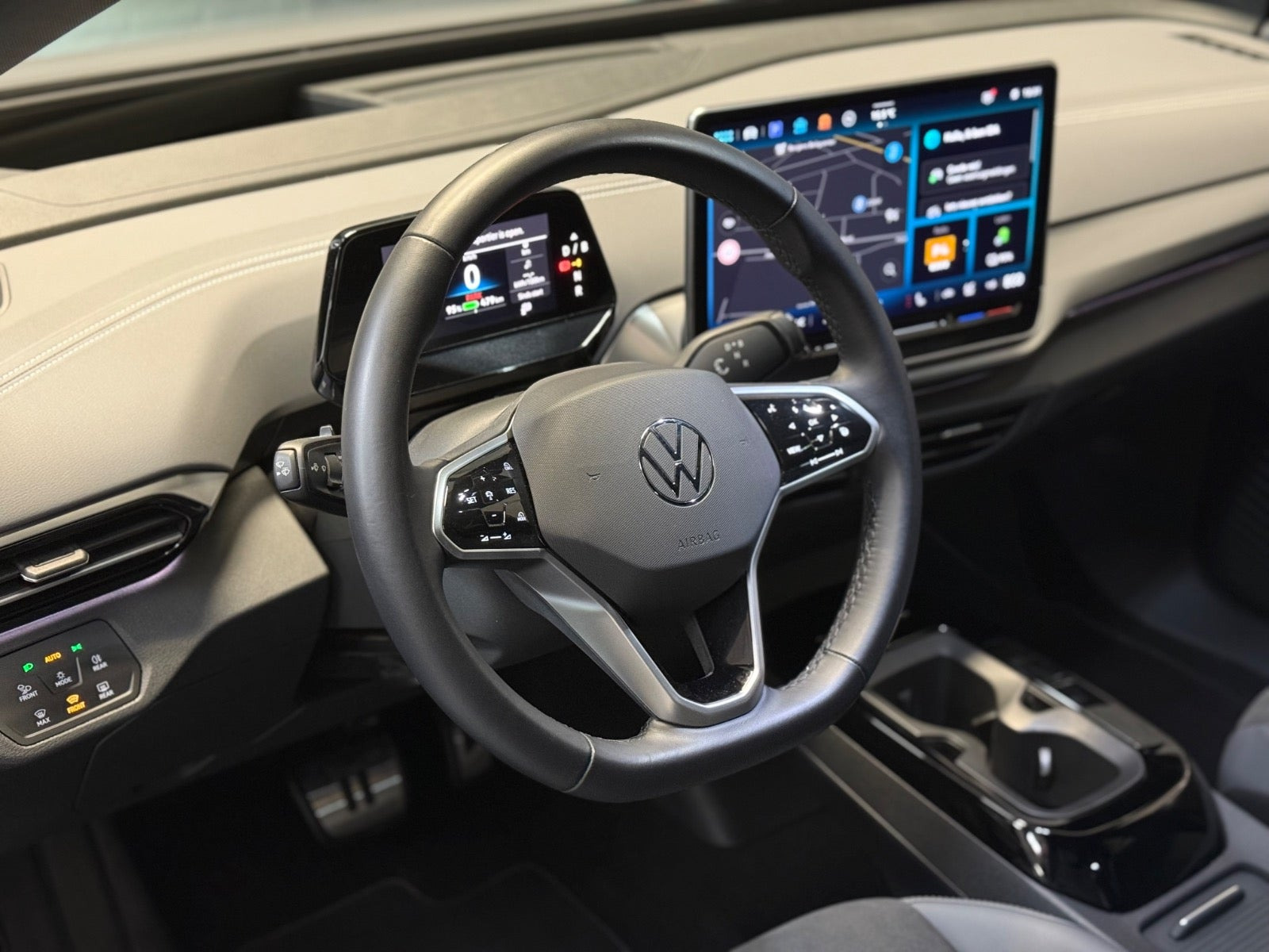 Grå VW ID.4 fra 2025