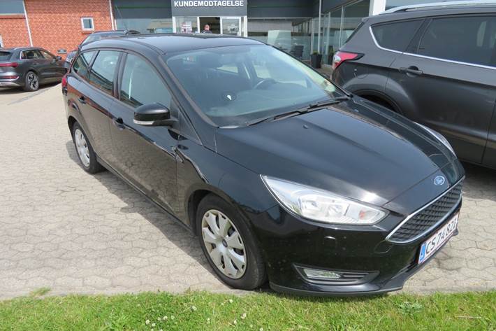Sort Ford Focus fra 2017