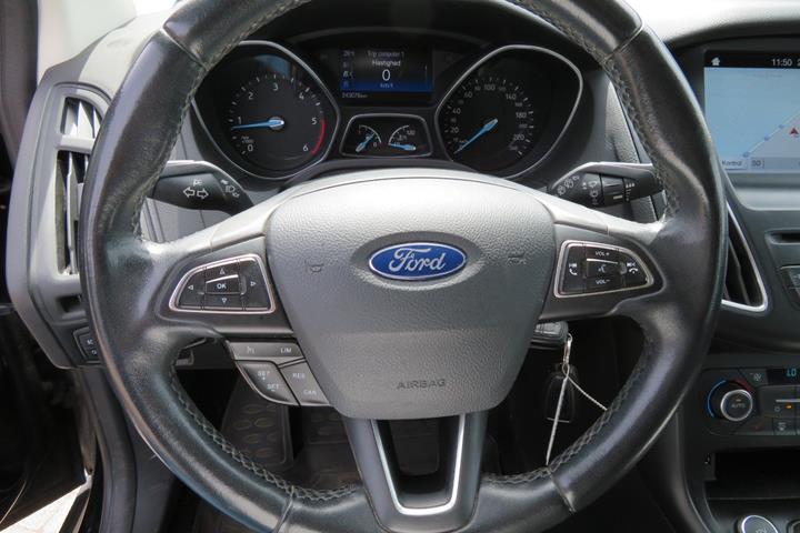 Sort Ford Focus fra 2017