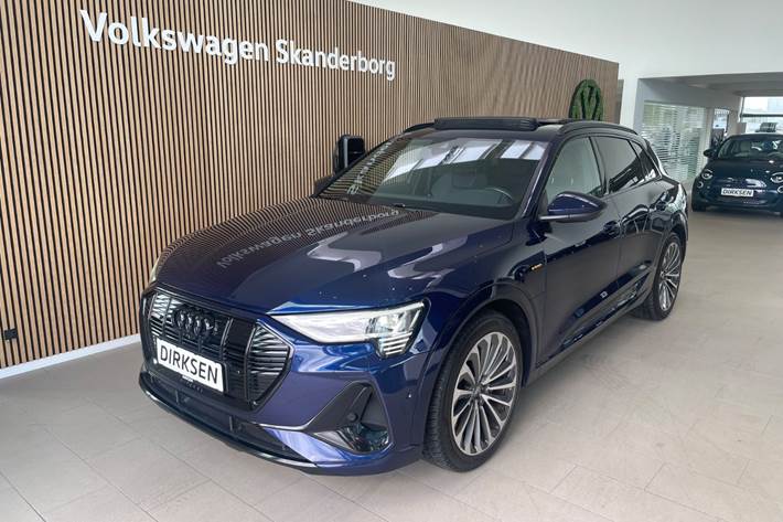 Blå Audi e-tron fra 2021