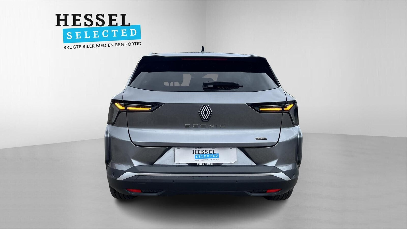 Grå Renault Scenic E-Tech fra 2024