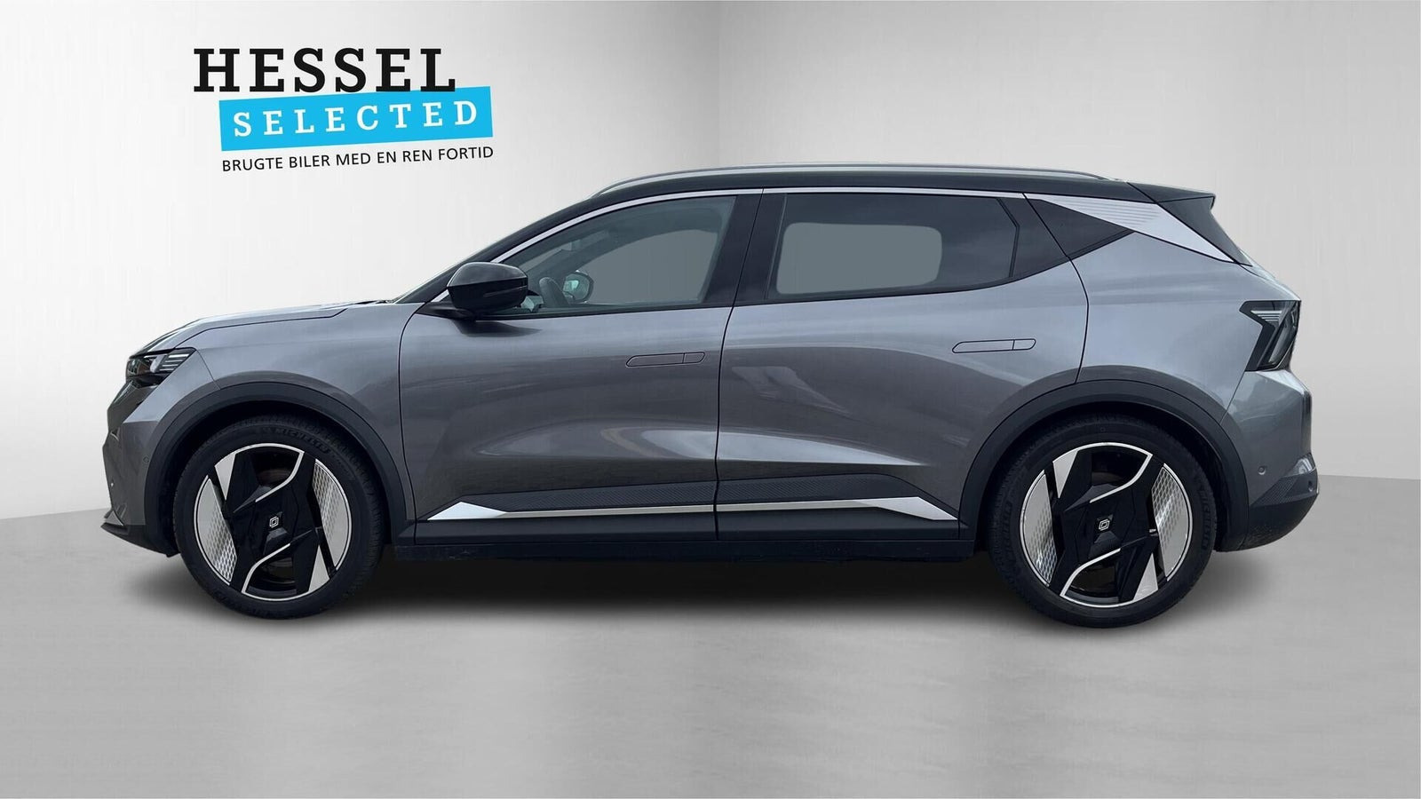 Grå Renault Scenic E-Tech fra 2024